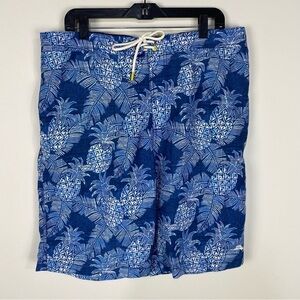 Tommy Bahama Blue Pineapple Swim Trunks Beach Pool Vacation